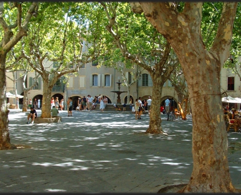 Uzès - Place aux herbes